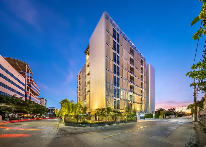 Hotel Shin Patara Living