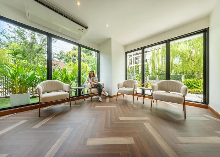Hotel Shin Patara Living