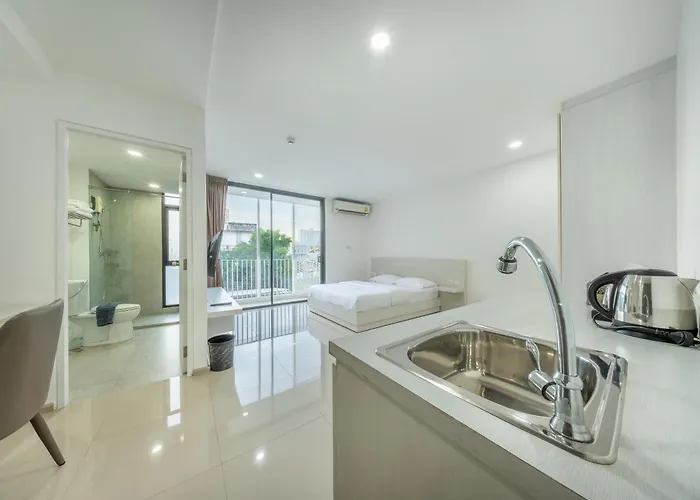 Shin Patara Living 3*
