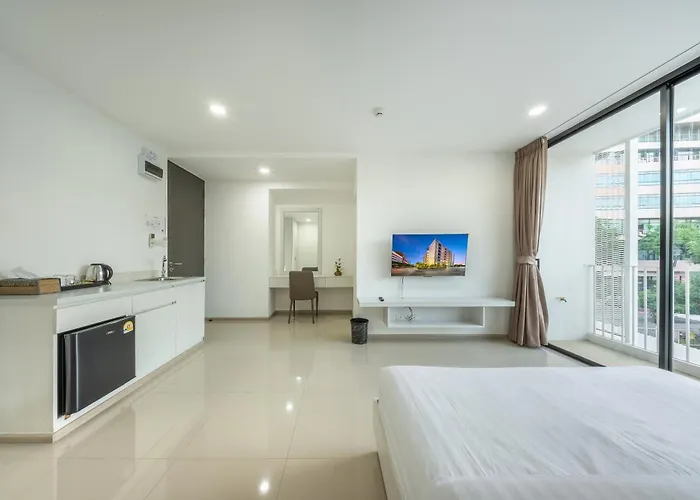 Shin Patara Living 3*